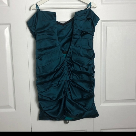 Dress le chateau - Picture 3 of 4